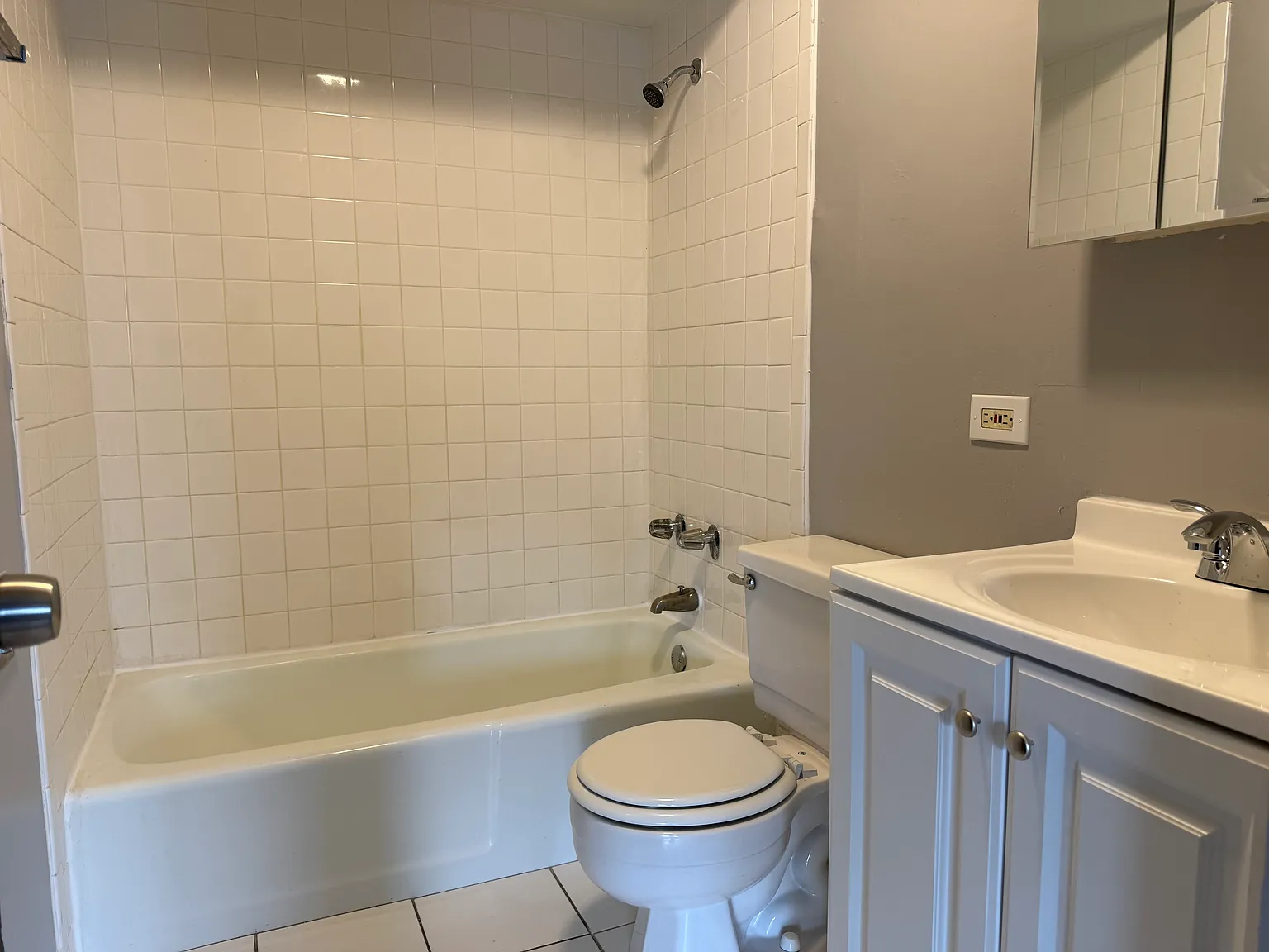2 bed, $1,625 — Photo 4