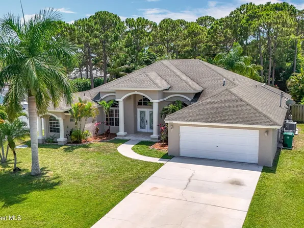 2050 SE Ellington Ter, Port Saint Lucie, FL 34952