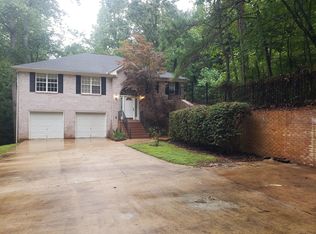 201 Chestatee View Dr, Dawsonville, GA 30534