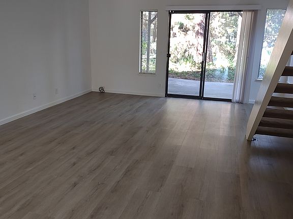 3rd image of 14017 Bayside Dr