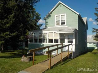 322 Hemlock Ave, Amasa, MI 49903