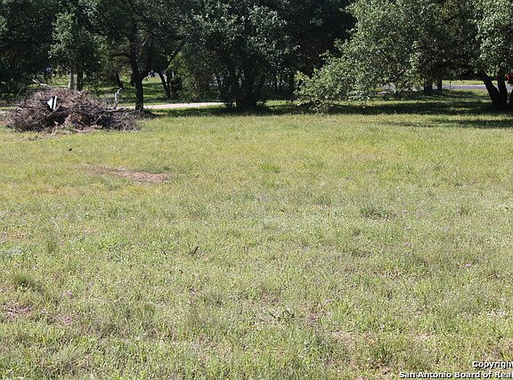 2nd image of 22330 Savannah Lk