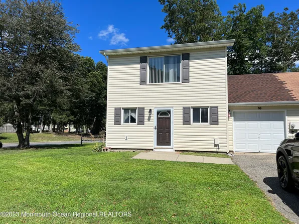 16 Desiree Court, Howell, NJ 07731