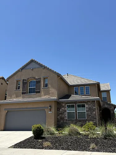 7096 Greenford Way Photo 1