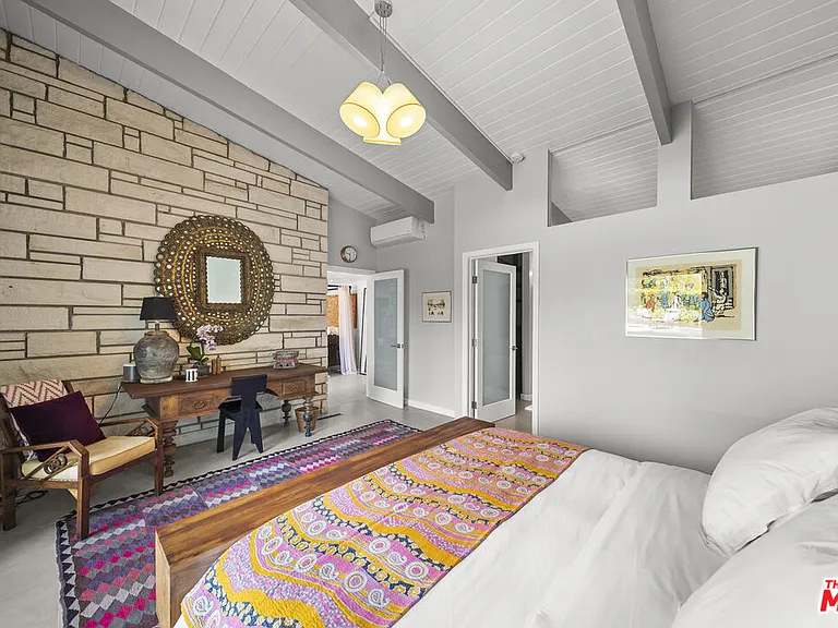 4620 Balboa Ave — Photo 13