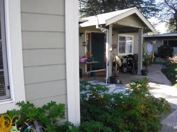 2158 W Pueblo Avenue #A & B, Napa, CA 94558