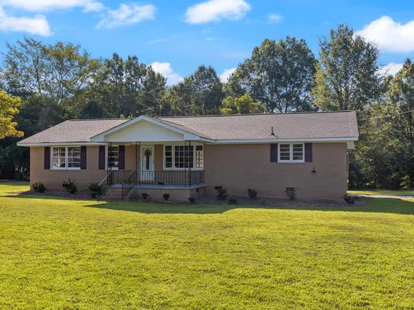 1103 Chinquapin Rd, Greenwood, SC 29646