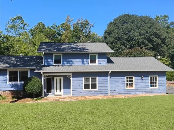 11 Chippewa Ct, Seneca, SC 29672