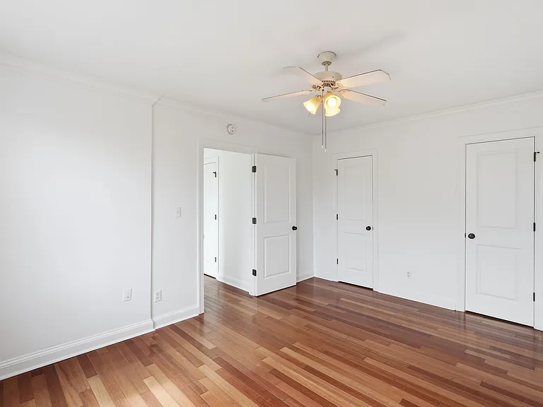 906 S Washington St #307 — Photo 14