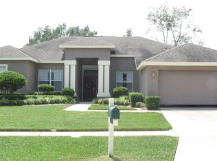 1110 Lumsden Trace Cir, Valrico, FL 33594