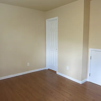 140 Curry Dr — Photo 2