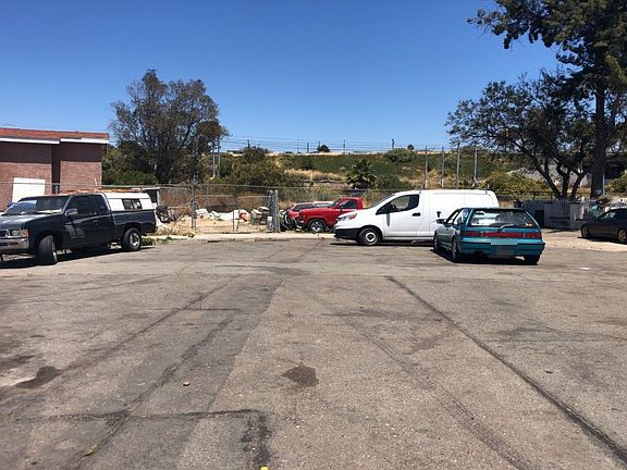 5th image of 3327 L St