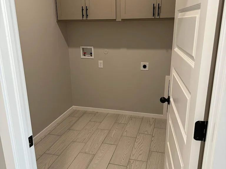 3821 Yestereve Ln — Photo 6