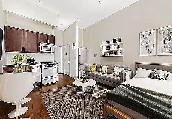 2nd image of 443 E 78th St #2H