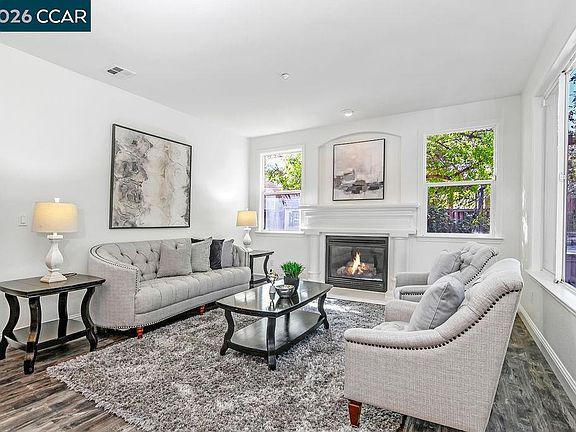 5th image of 2052 Great Meadow Ct