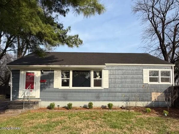 301 S Center St, Bardstown, KY 40004