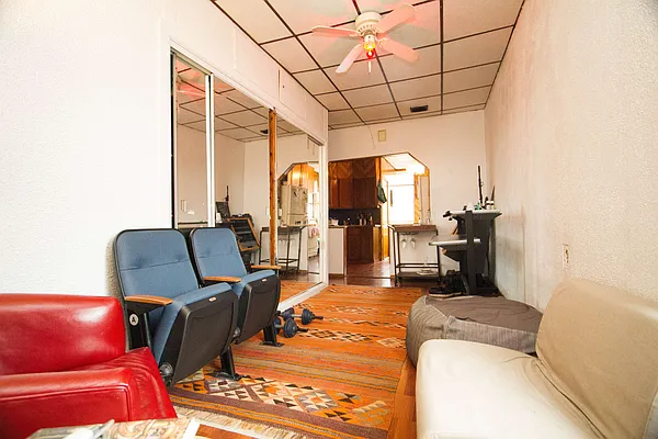 Rented by Nooklyn NYC LLC | media 8