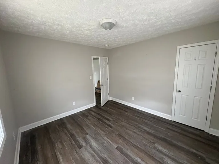 3243 Chandler St — Photo 7