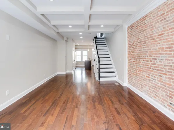 129 N Milton Ave, Baltimore, MD 21224
