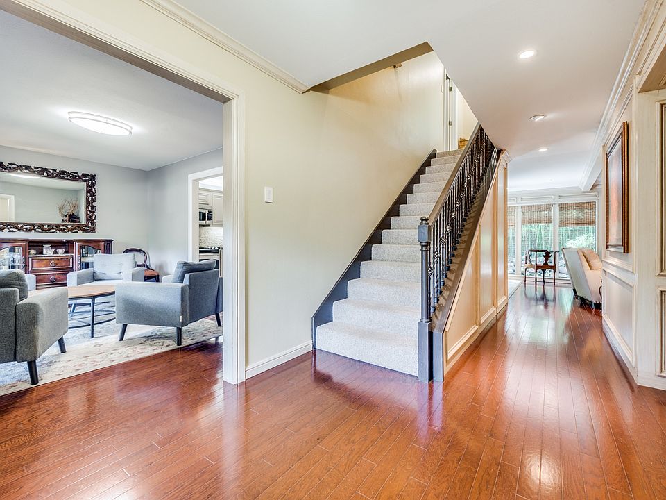 6939 Helsem Way Dallas TX Zillow