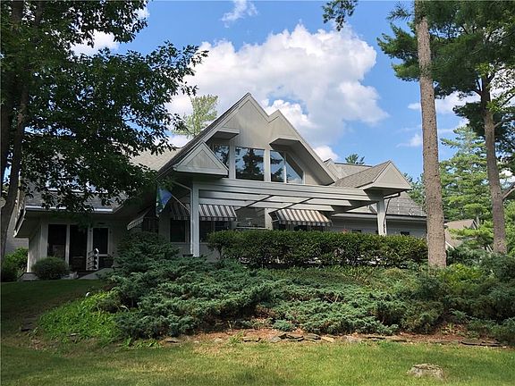 2nd image of 5556 Vardon Dr