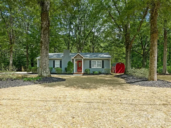 3109 Forest Lawn Dr, Matthews, NC 28104