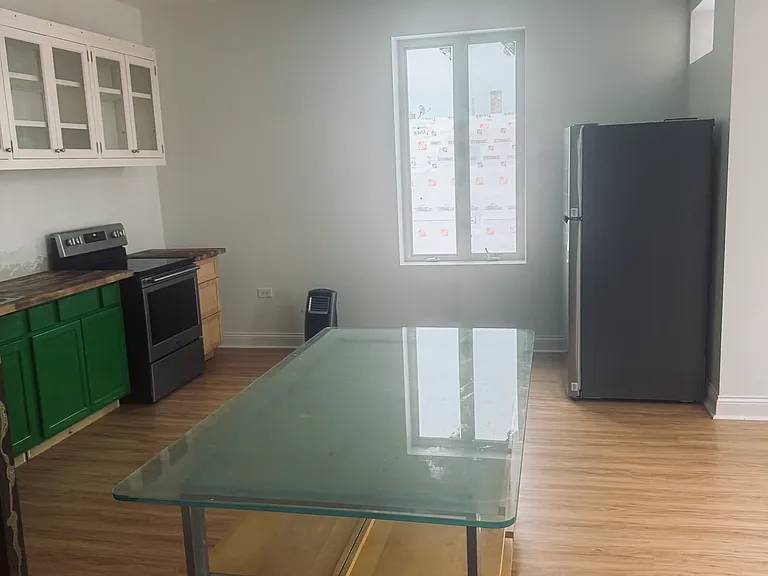 1412 E Marquette Rd #3 — Photo 8
