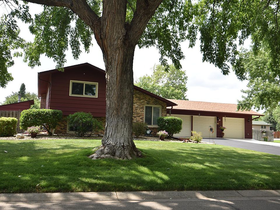 1st image of 7802 Idaho Ln N