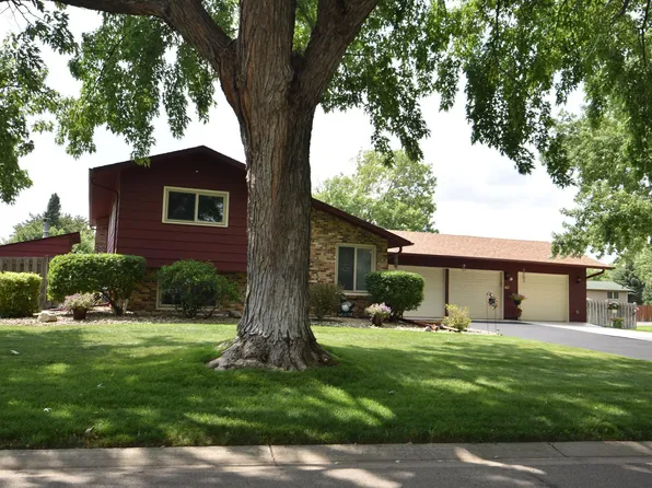 7802 Idaho Ln N, Brooklyn Park, MN 55445