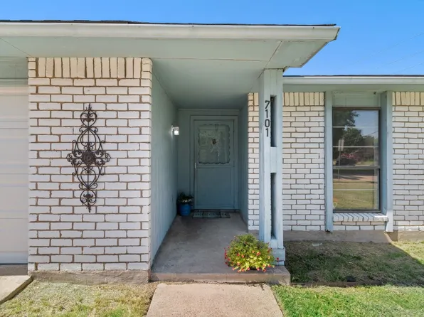 7101 Christie Ln, Dallas, TX 75249