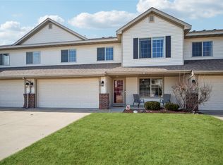 834 SE Crabapple Dr, Waukee, IA 50263
