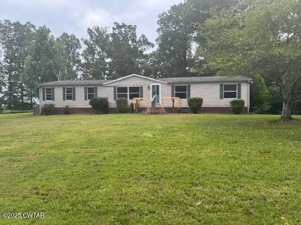 1958 Five Fork Rd, Parsons, TN 38363