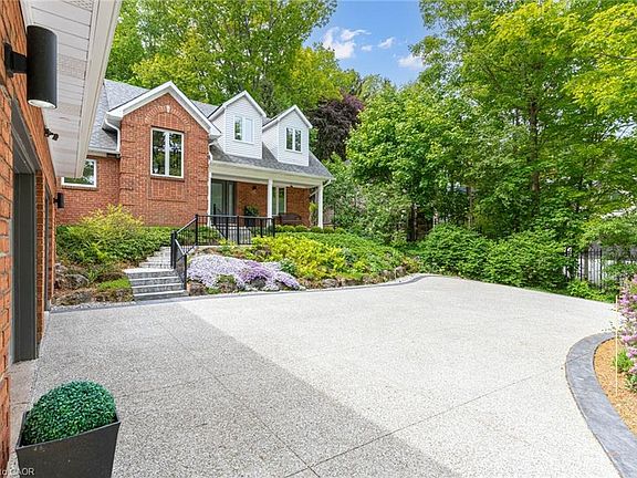 5th image of 158 Sulphur Springs Rd