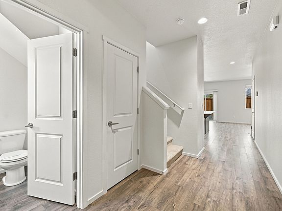 4th image of 2212 S Chukar Dr