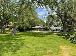 7145 Parkhurst Dr, Bloomfield Hills, MI