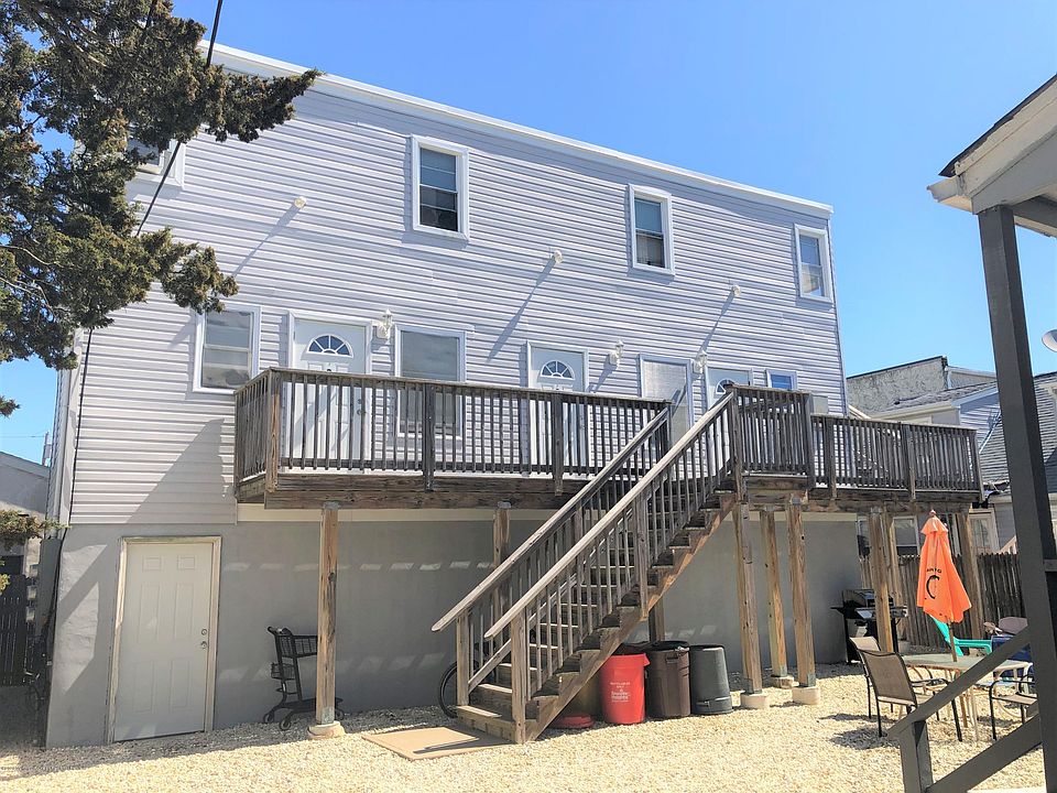 1st image of 60 Carteret Ave
