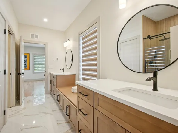 121 Clinton Avenue image 1 of 35