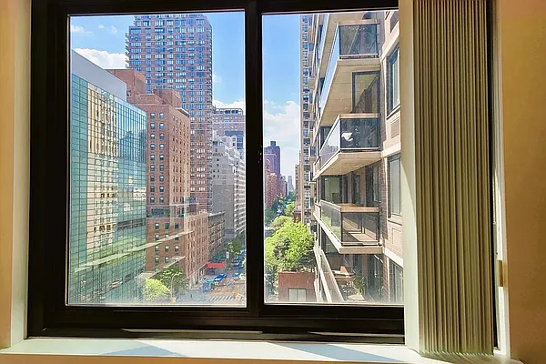 Rented by Corcoran | media 19