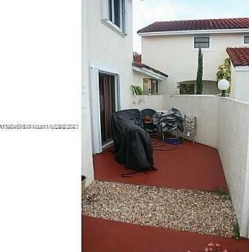 4th image of 3208 San Remo Cir #3208