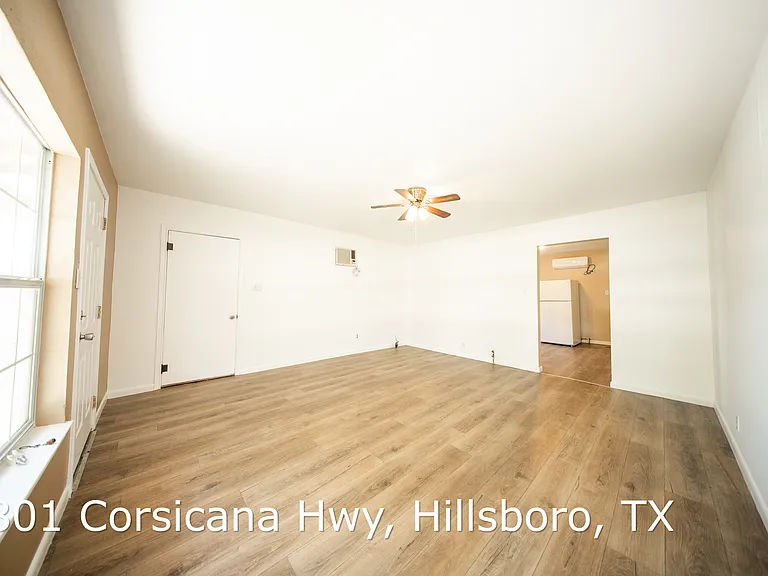 801 Corsicana Hwy — Photo 4