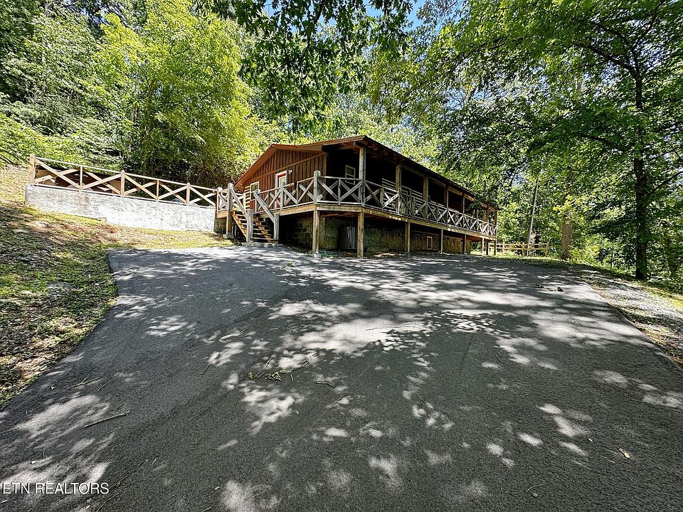 1st image of 576 Mill Creek Rd
