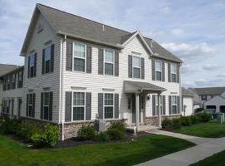 720 E Newport Rd, Lititz, PA 17543