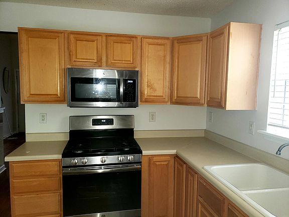 3rd image of 14303 Tranters Creek Ln