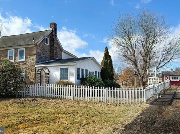 3667 Stump Rd, Doylestown, PA 18902