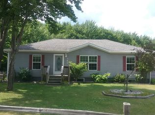 360 S Big Creek Rd, Marquette, MI 49855