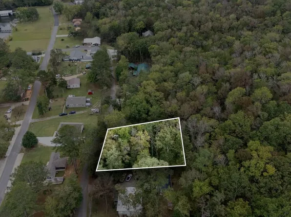 135 Honeycomb Valley Rd, Grant, AL 35747