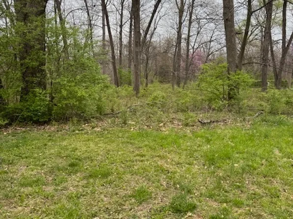 4600 E Viola Dr, Mooresville, IN 46158