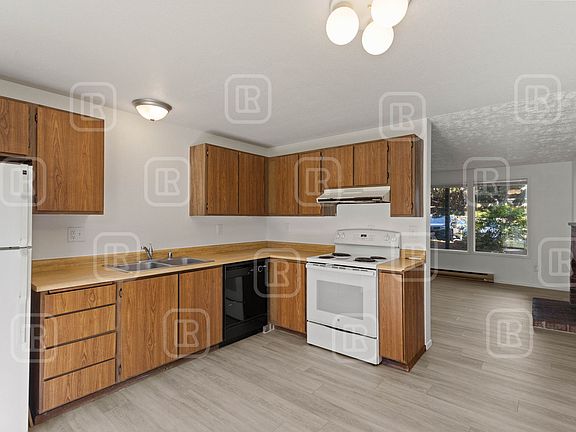 5th image of 13111 E Alki Ave #1