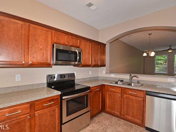 Stainless steel appliances and oodles of counter space for gourmet entertaining.