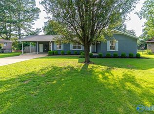 905 Gable Cir SW, Hartselle, AL 35640